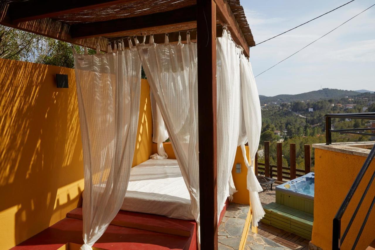 Amazing Vila Close To Sitges, Jacuzzi, Swimming Pool & Exellent Views Olivella Екстериор снимка