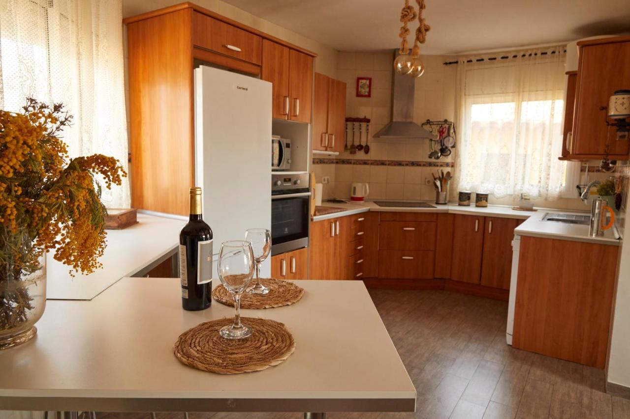 Amazing Vila Close To Sitges, Jacuzzi, Swimming Pool & Exellent Views Olivella Екстериор снимка
