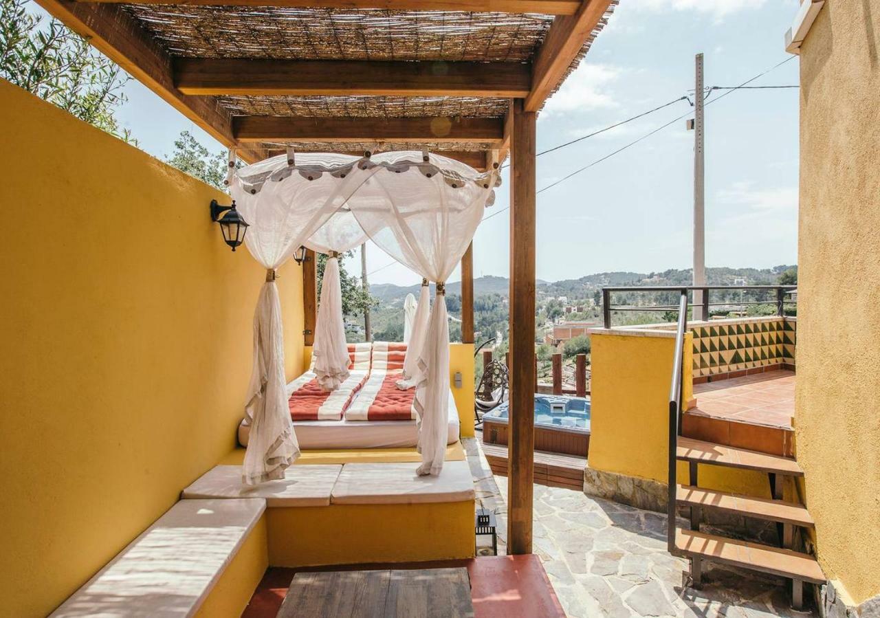 Amazing Vila Close To Sitges, Jacuzzi, Swimming Pool & Exellent Views Olivella Екстериор снимка